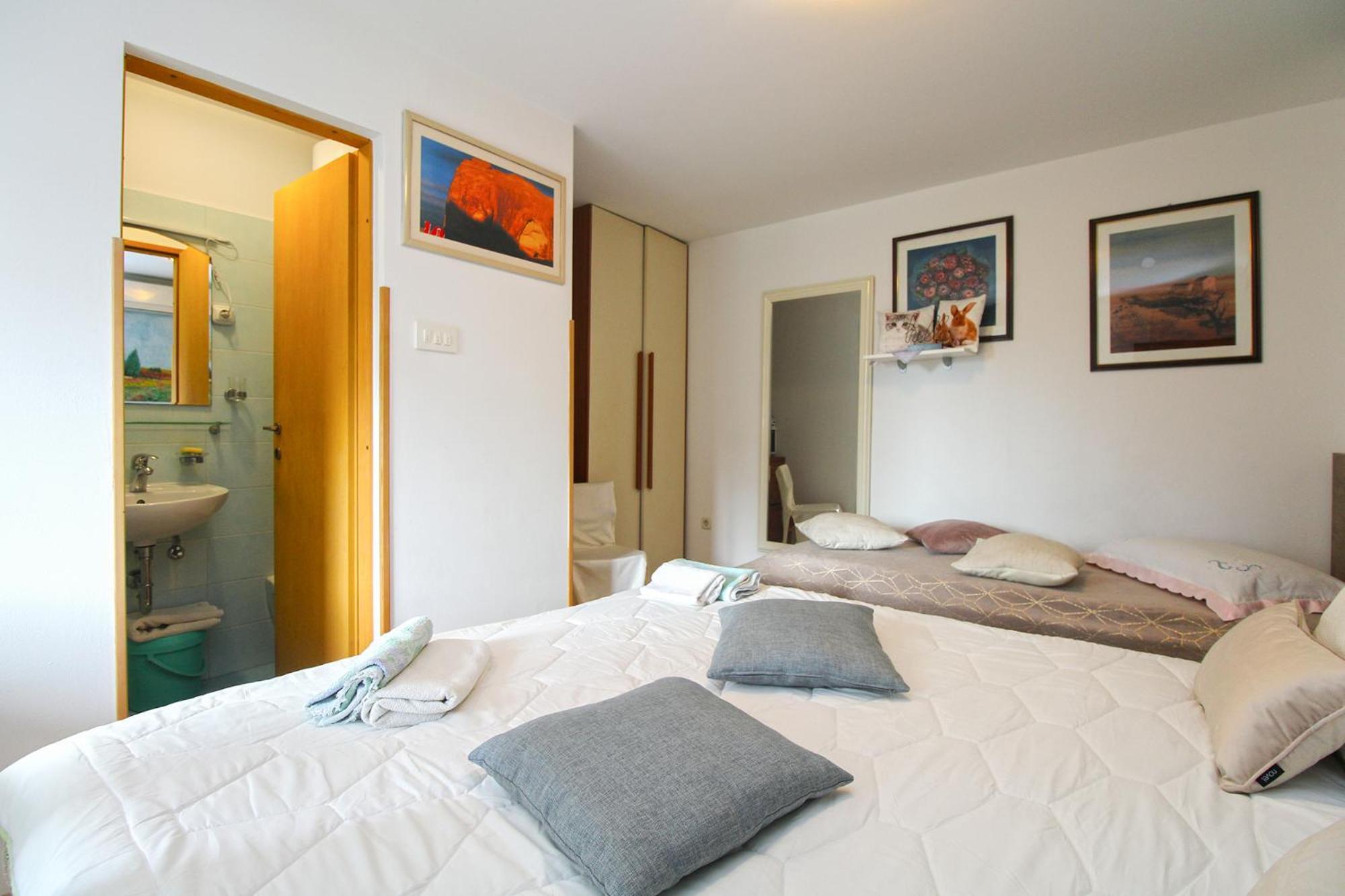 Apartments Fuma 161 โรวีน ภายนอก รูปภาพ